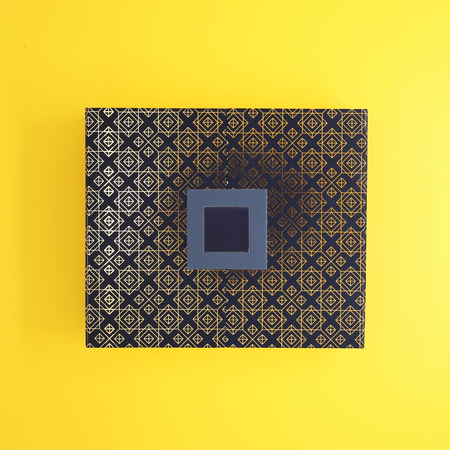 G02